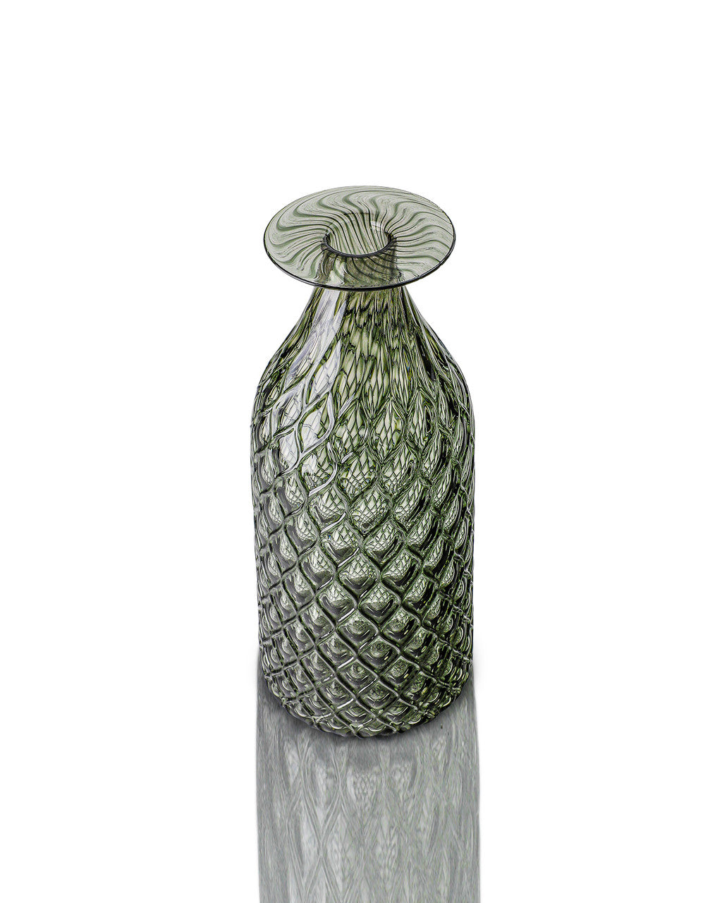 Smoke Diamond Cut Bottle