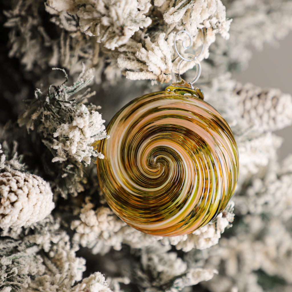 Daisy Handblown Glass Ornament