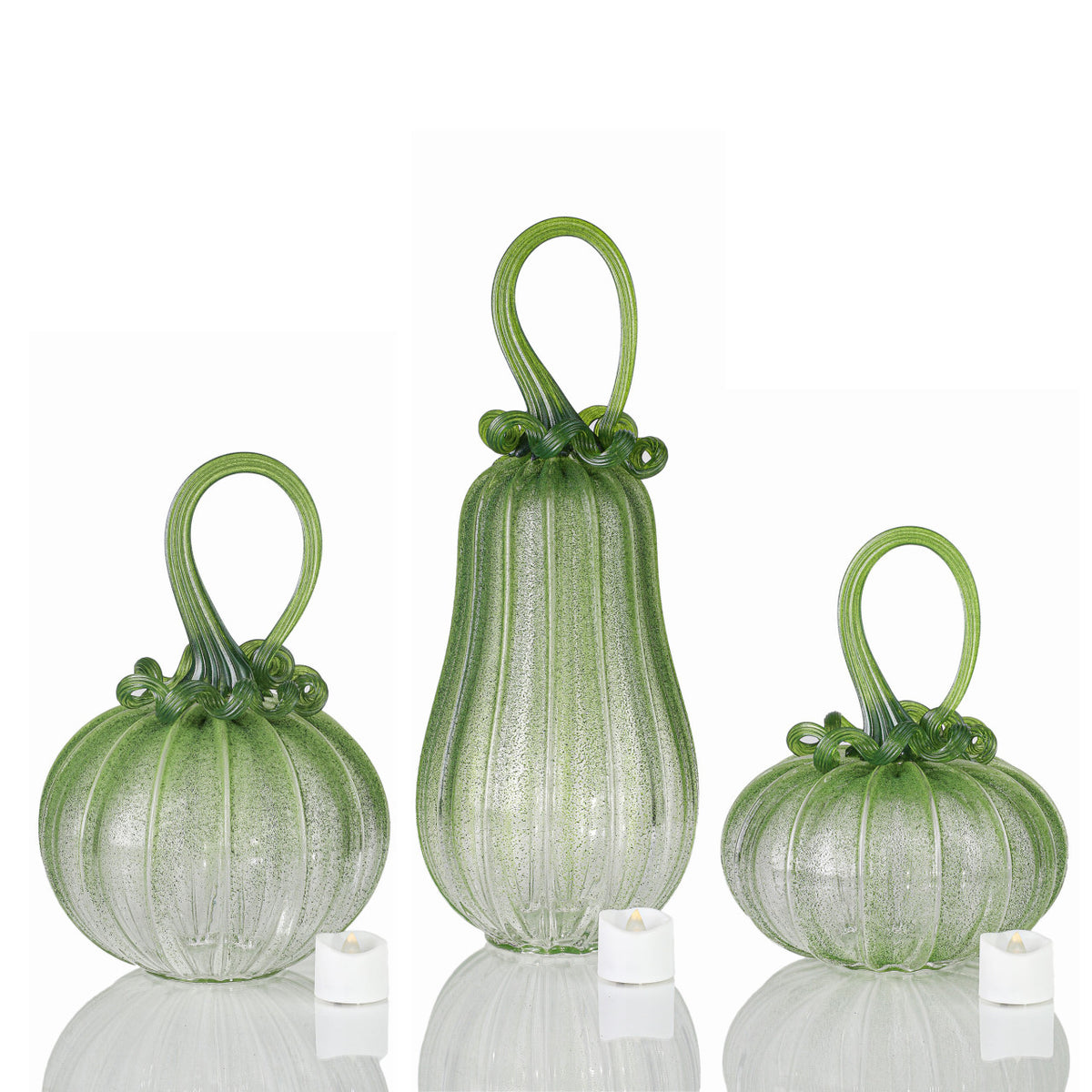 Mythic Meadows Textured Pumpkin w/Tealight