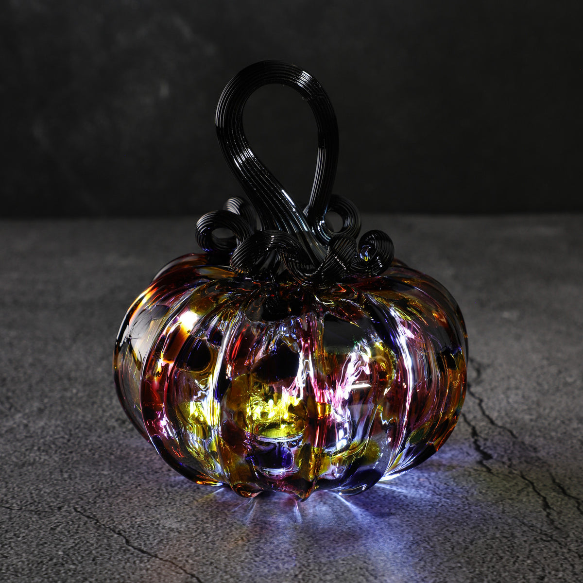 Tate&#39;s Favorite | Mini Round | Handblown Glass Pumpkin
