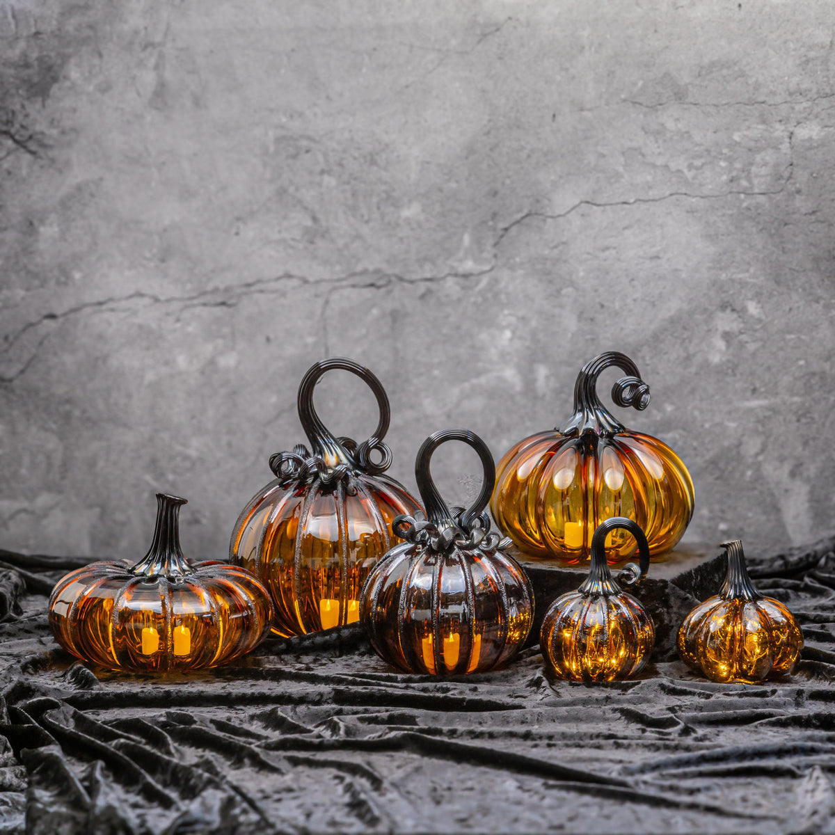 Amber Magic Glass Pumpkin w/Tealight