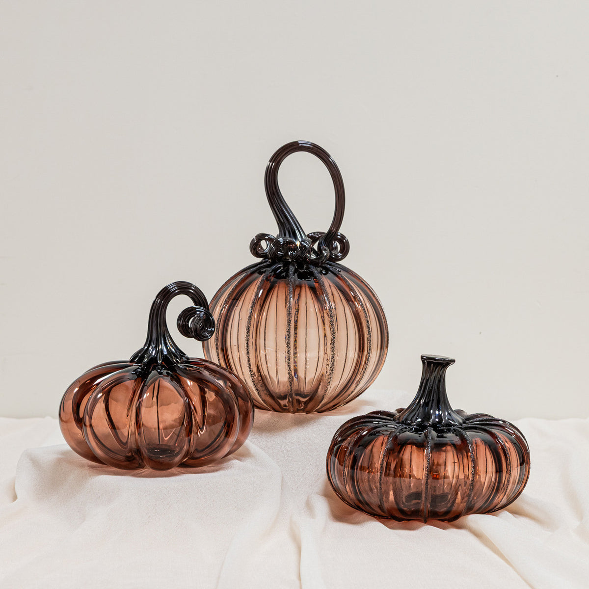 Antique Rose Glass Pumpkin w/Tealight