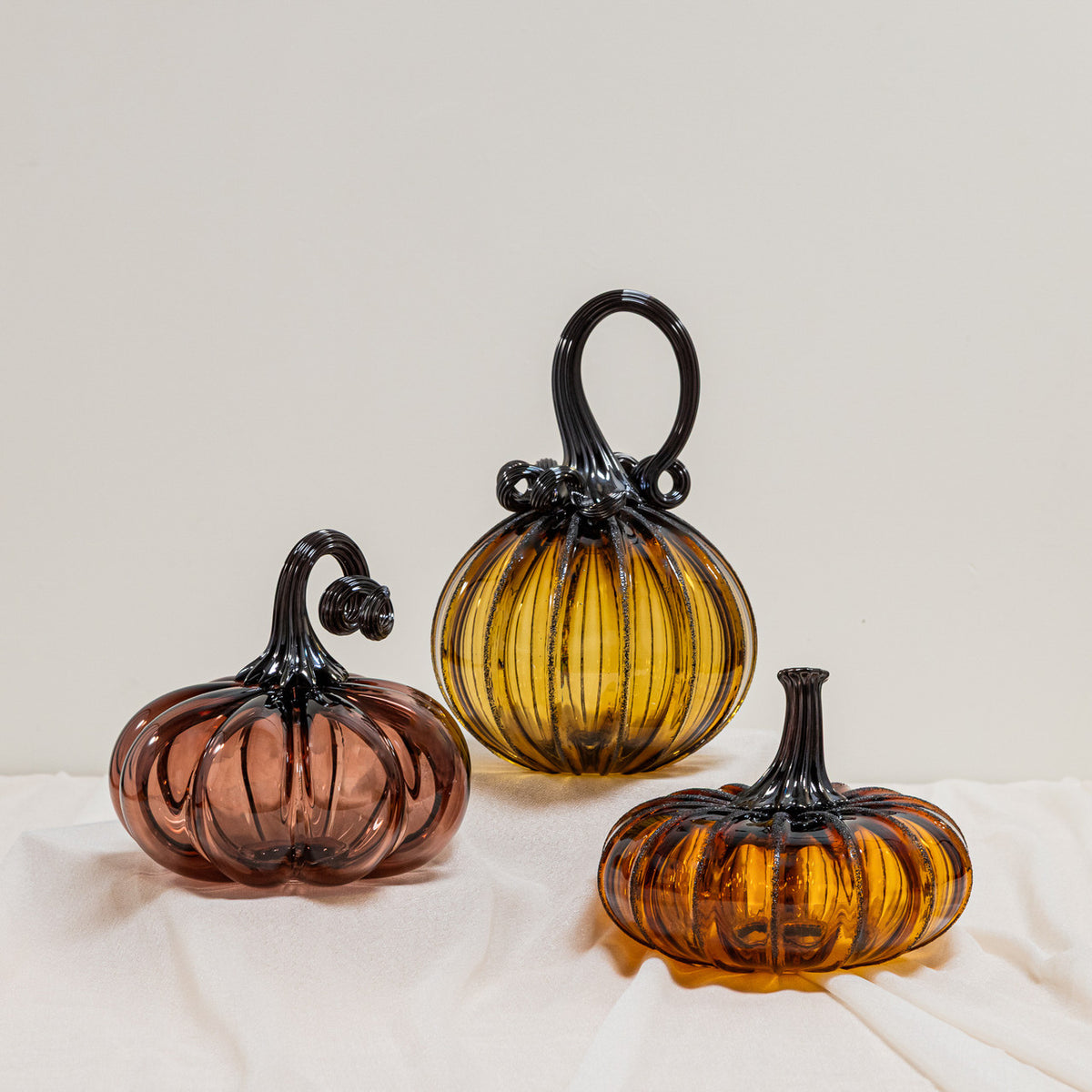 Antique Rose | Aged Oak | Amber Magic | Set | Handblown Glass Pumpkin w/Tealight