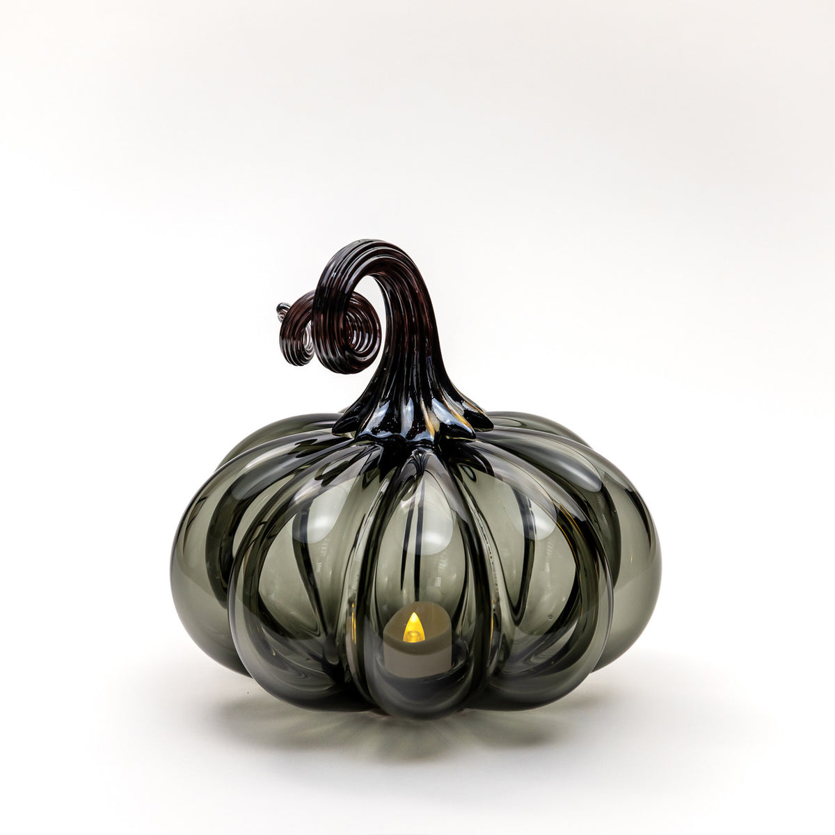 Raven Glass Pumpkin w/Tealight